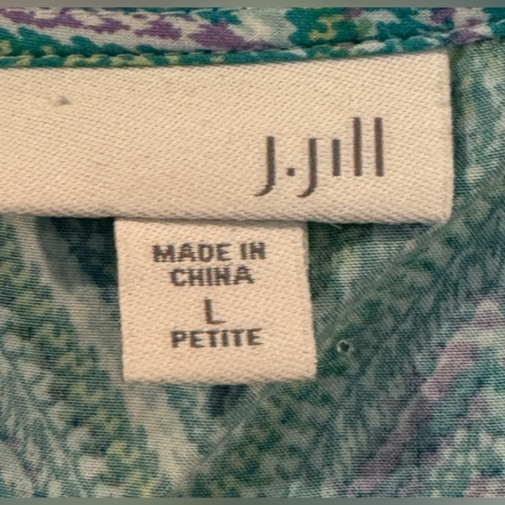 Women’s J. Jill Sleeveless V-Neck Geometric Blue/Green Button Down Tank: LP - Picture 5 of 6